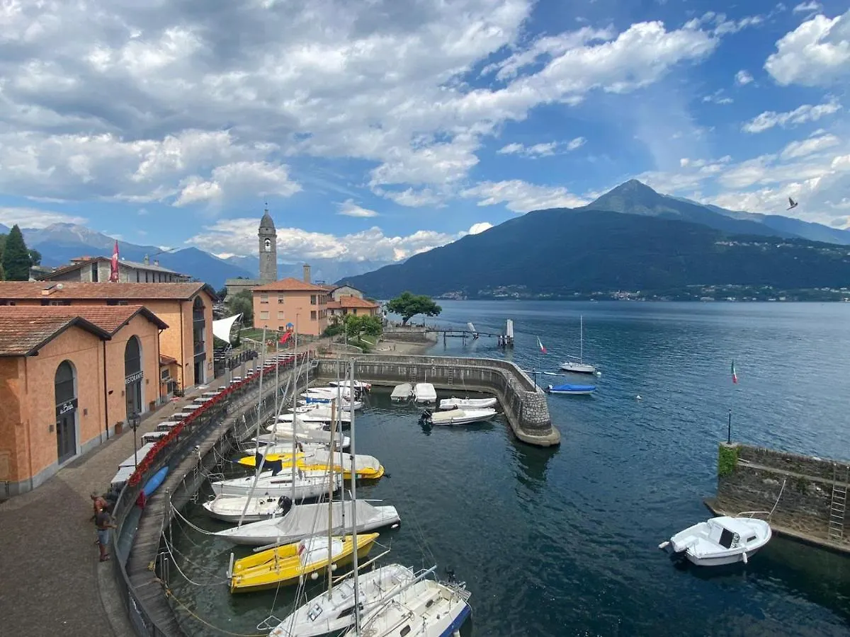 Apartment Lake View Cremia 0*,  Italy